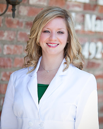 Head shot of Molly Marshall Hays, DDS